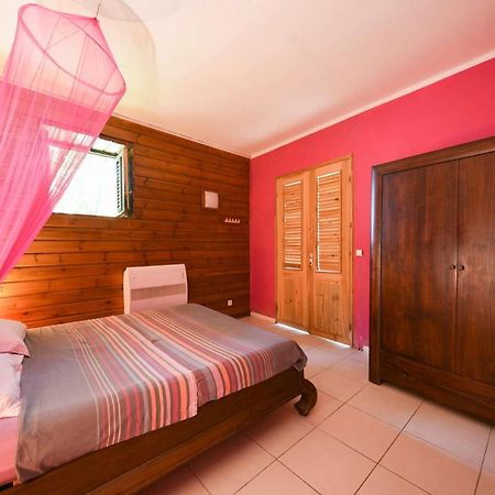 Appartement Confortable Avec Vue Sur Mer A Pointe Noire 51M² Piscine Ngoại thất bức ảnh